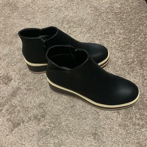 Tinstree wedge ankle boot